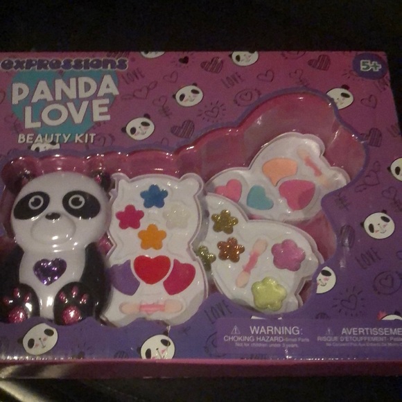 Other - Panda Love Beauty Kit